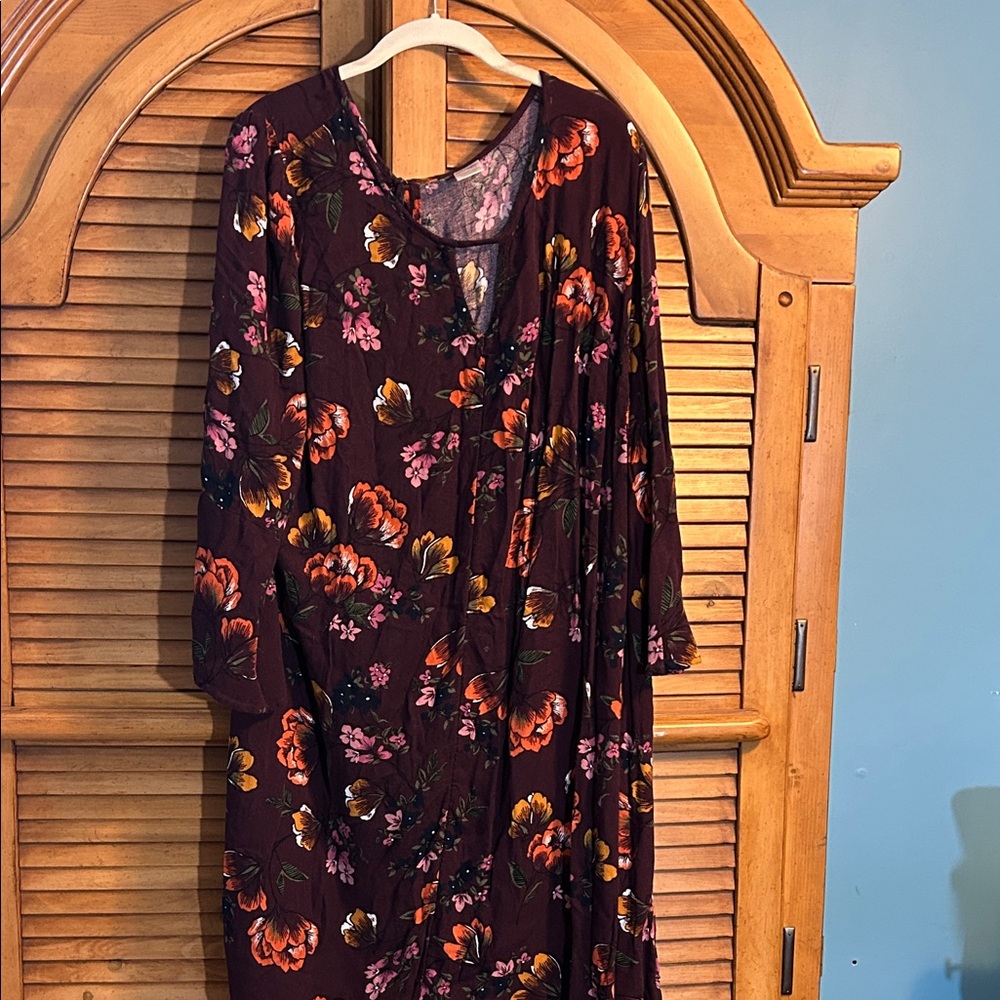 Women's Floral Midi Dress - Burgundy